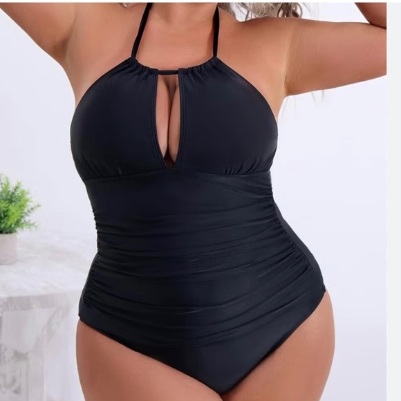 Aqua Eve Halter Keyhole Ruched Tummy Control One-Piece Swimsuit Plus Size 22W - Picture 1 of 16